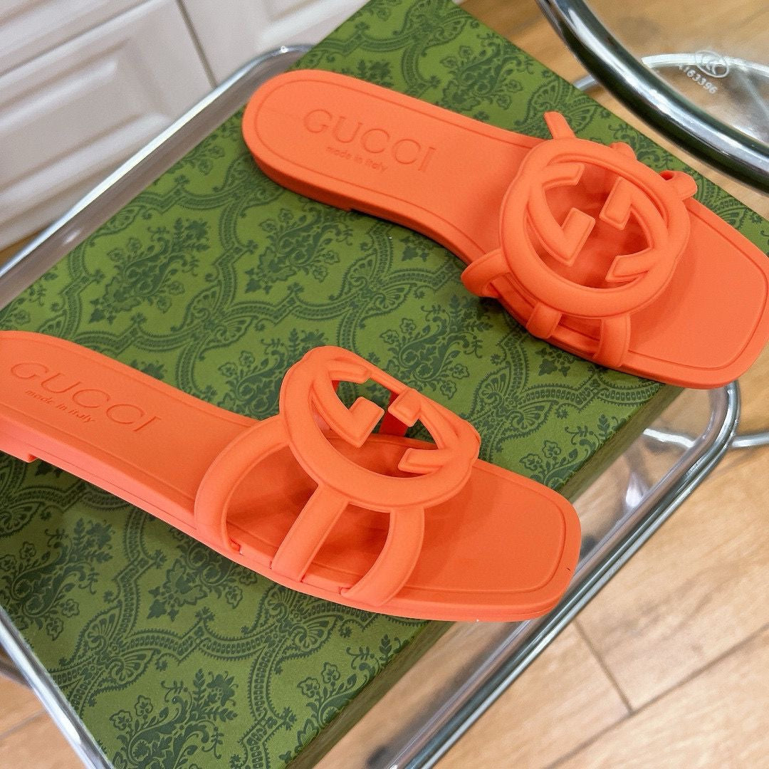  Monique sandals