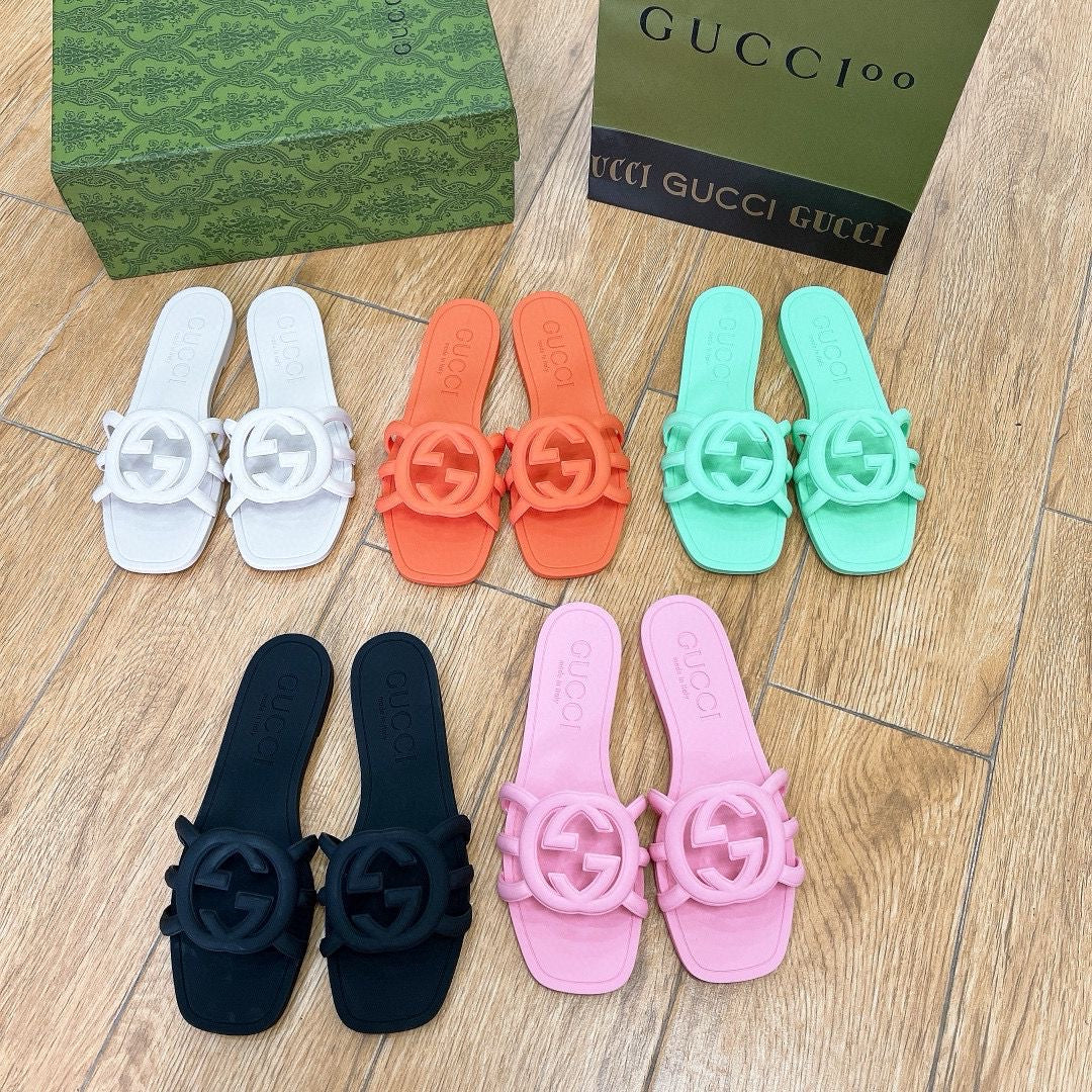  Monique sandals