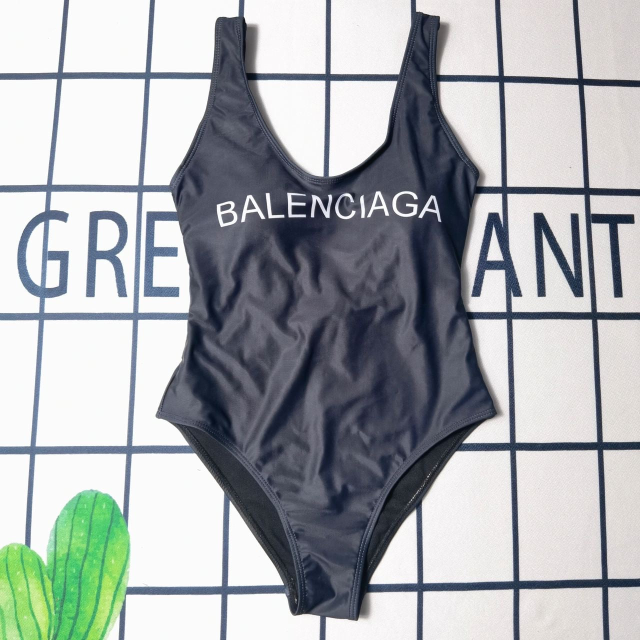 Balance swimwear