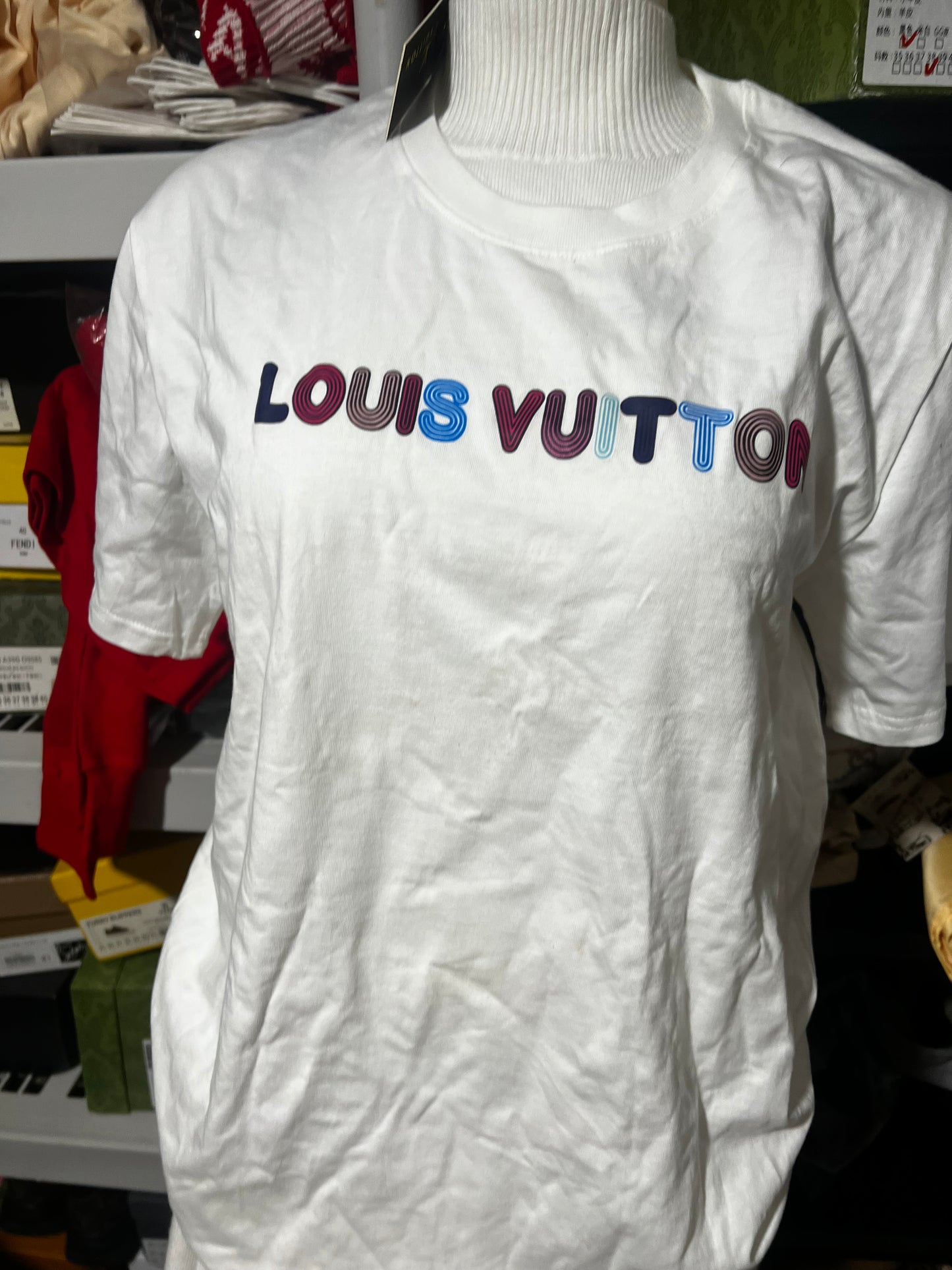 Lv t-shirt
