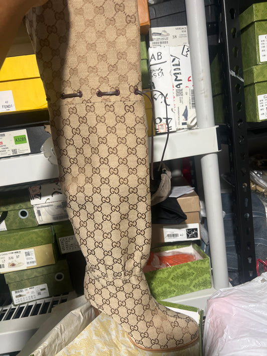 G boots