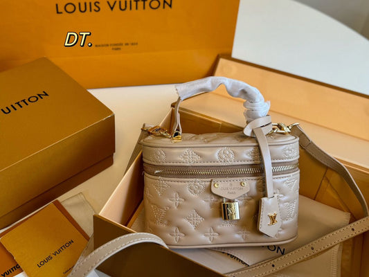 Britania bag