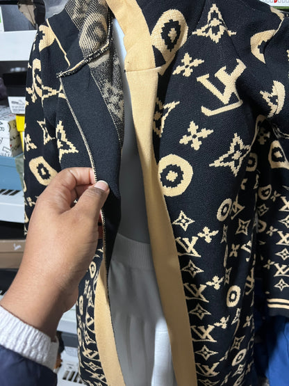 Lv jacket ( size large)