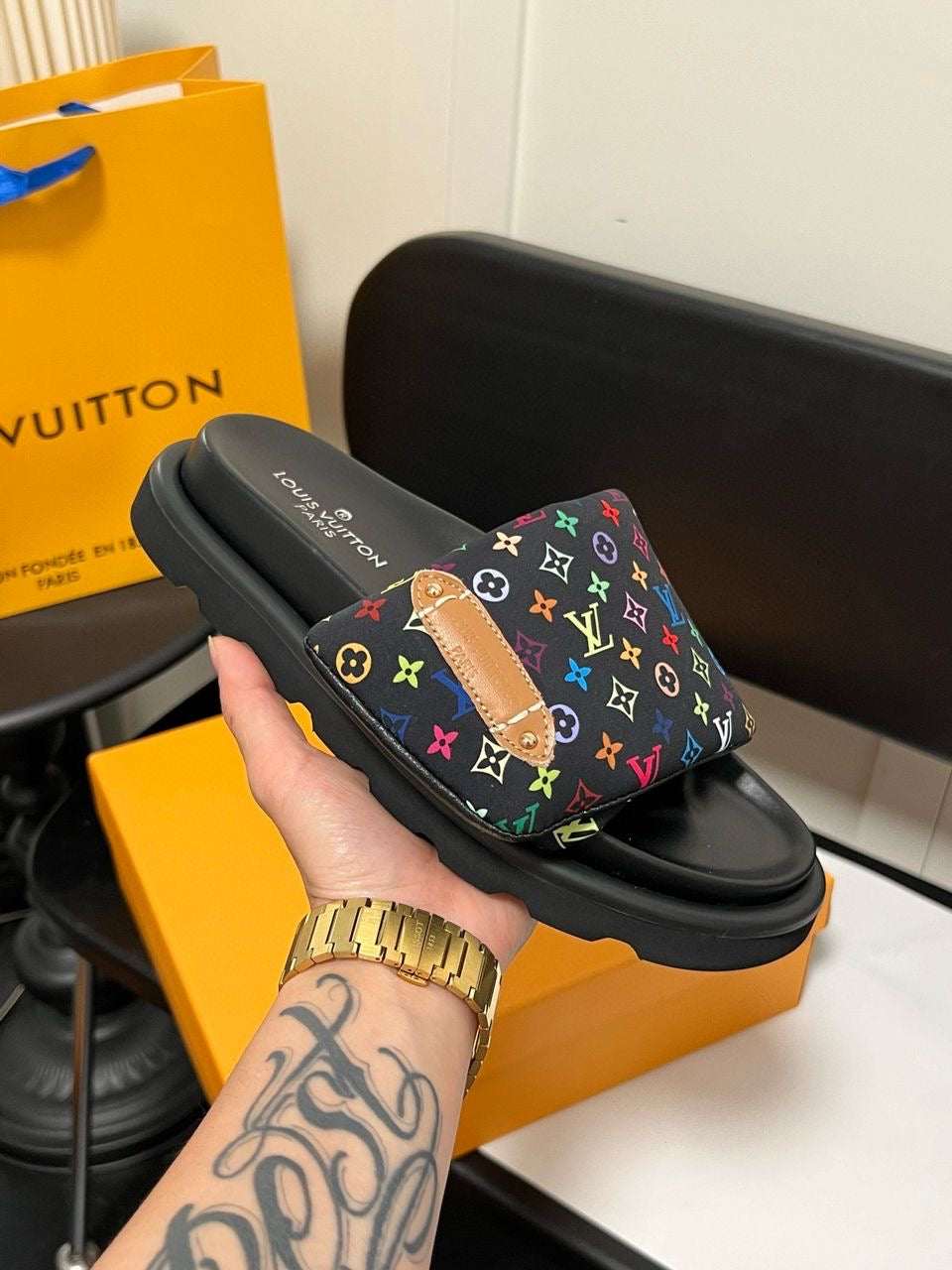 Star light sandals