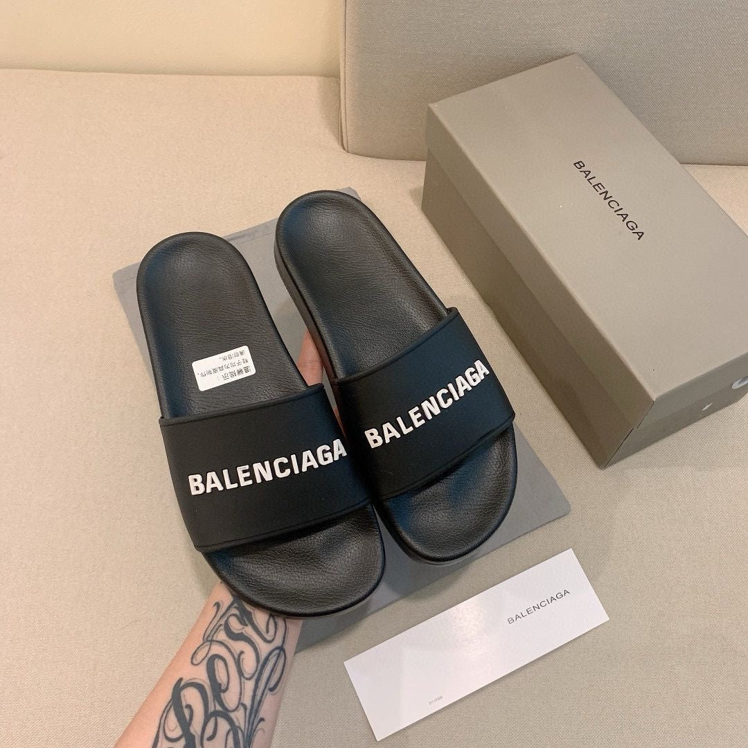 Balance sandals