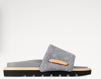 Zoey sandals