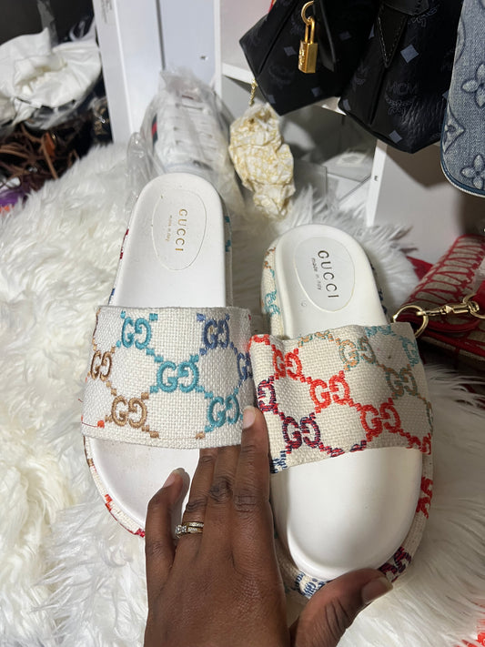 Gg sandals