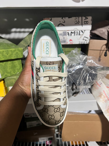 G shoes