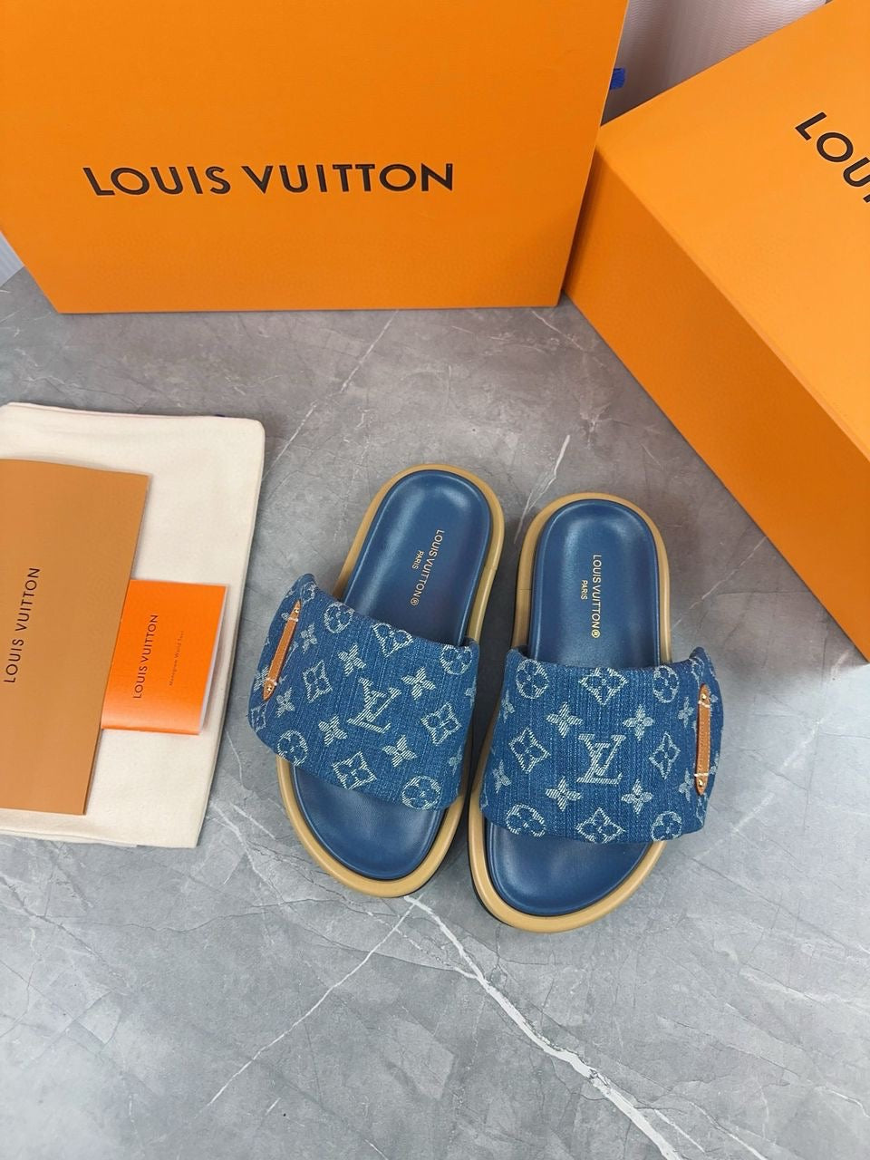 Louis sandals